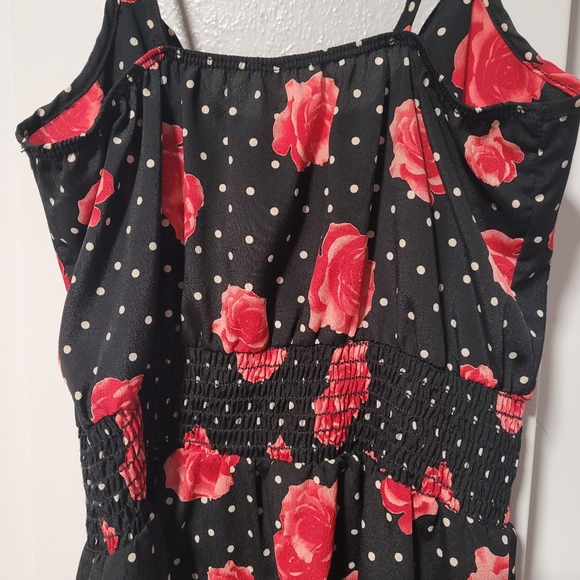 A'GACI Floral Strap Tank Top - Picture 4 of 6